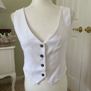 fitted white vest NWT